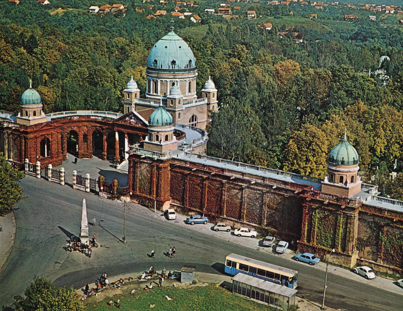 Groblje Mirogoj, oko 1975. godine